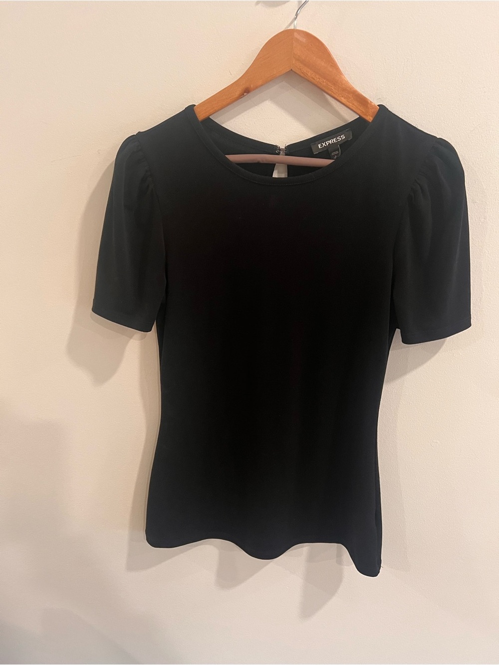 Express Black Puff Sleeve Knit Top – Size Small